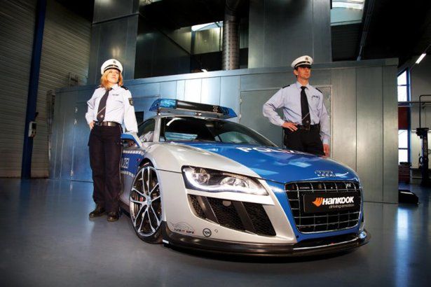 Policyjne Audi R8 GTR według Tune it! Safe!