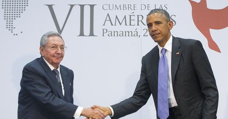 Stosunki USA-Kuba. Obama rozluźnia kolejne restrykcje