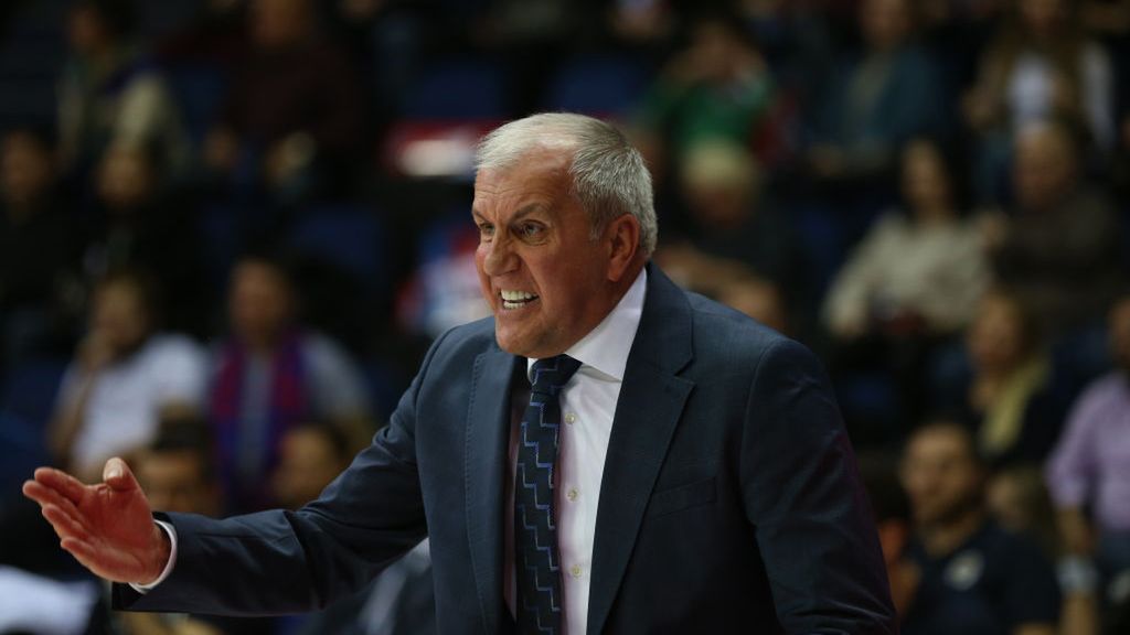 Zdjęcie okładkowe artykułu: Getty Images / Mikhail Serbin/Euroleague Basketball / Na zdjęciu: Zeljko Obradović