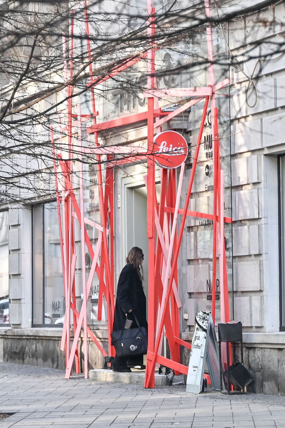 Maja Sablewska parkuje na zakazie