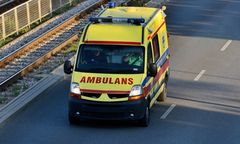 Spadli na ziemię. Tragedia pod Warszawą