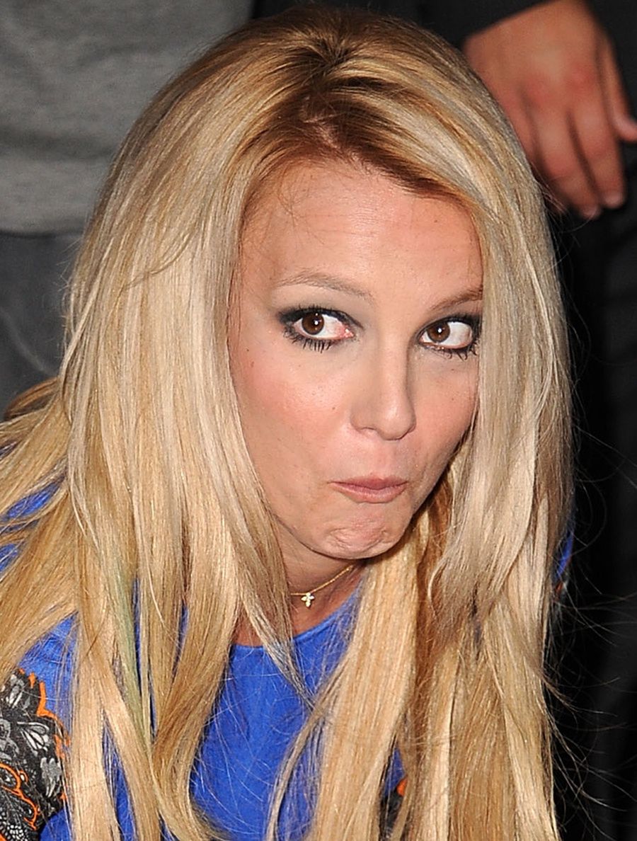  Britney Spears 