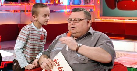 Pamiętacie Karola z "Dużych dzieci"? Jest już po studiach. Przed laty chciał zostać premierem