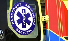 Poronin. Samochód wjechał w pociąg. Jedna osoba ranna