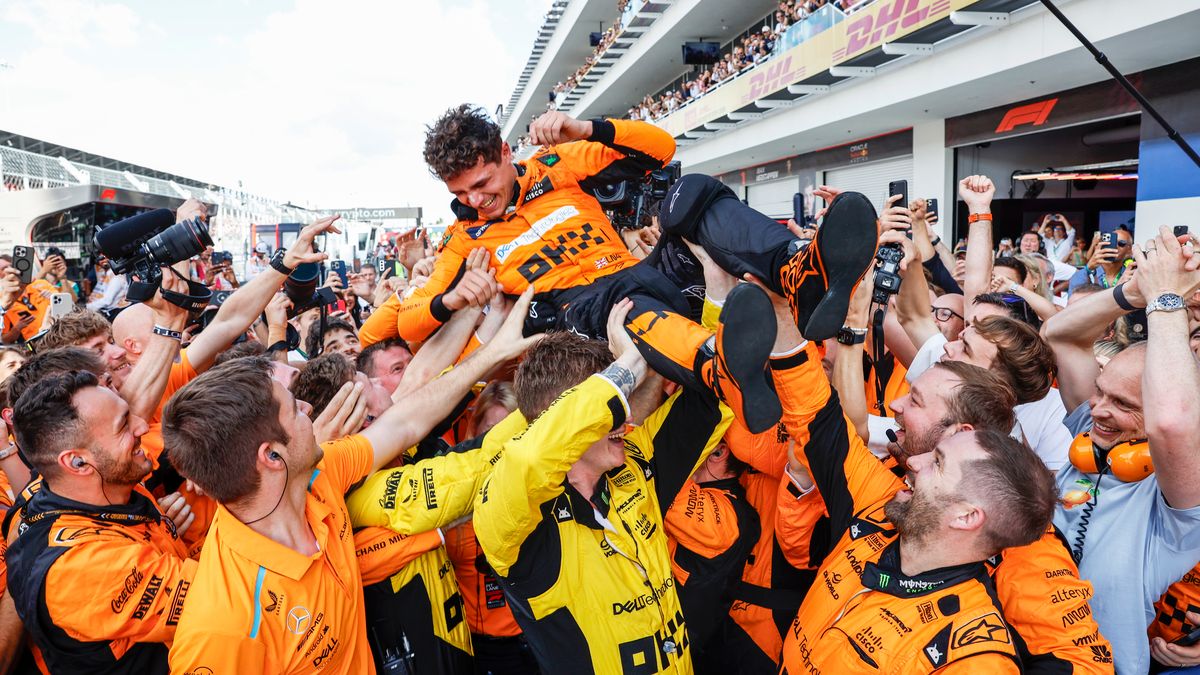 Materiały prasowe / McLaren / Na zdjęciu: Lando Norris świętujący wygraną w GP Miami