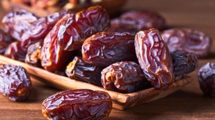 Seniorzy powinni przegryzać zamiast cukierków. Utrzymują serce w dobrej formie