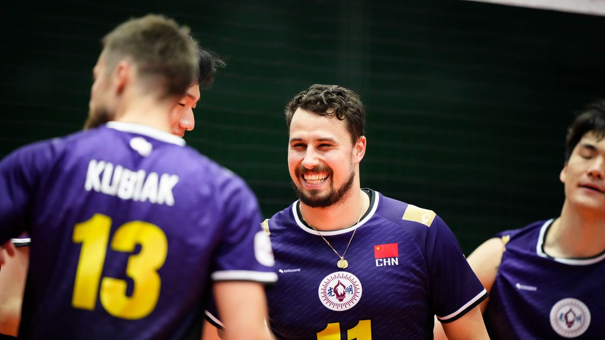 Materiały prasowe / asianvolleyball.net / Fabian Drzyzga w barwach Shanghai Bright