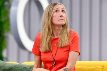 Beata Pawlikowska ma osobliwe podejście do wiary. Całkowicie oddziela ją od Kościoła