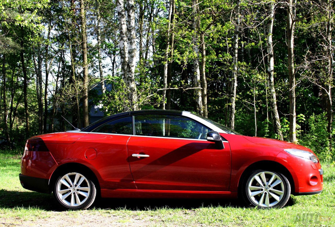 Renault Megane CC (2011)