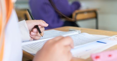 Nowe podręczniki i zmiany w nauczaniu. Nauczyciele mają wątpliwości