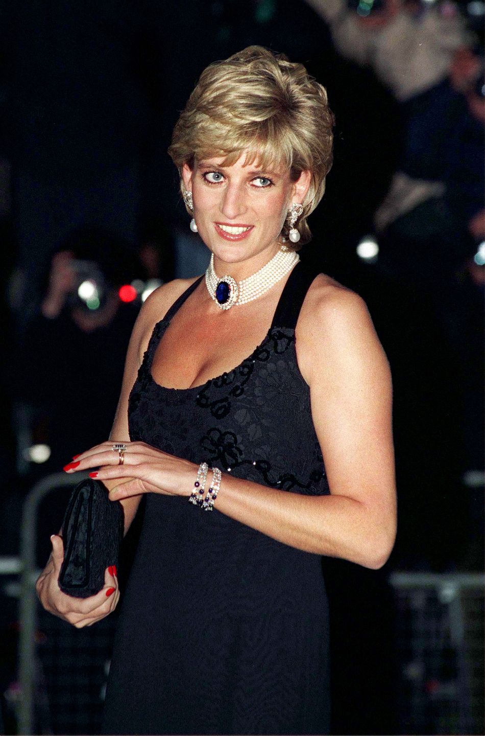 Diana In Jacques Azagury DesignLONDON, UNITED KINGDOM - NOVEMBER 20:  Diana, Princess Of Wales, Attending A Gala Evening In Aid Of Cancer Research At Bridgewater House In London.  The Princess Is Wearing A Dress Designed By Fashion Designer Jacques Azagury  (Photo by Tim Graham Photo Library via Getty Images)Tim GrahamArms, Fundraising, Fundraisers, Good Causes, Charitable Events, Formal Wear, Glamor, Glamour, Style, Elegance, Stylish, Glamour, Glamor, Jewellery, Jewellery, Evening Functions, Half Length, Fete, Galas, Fashion, Evening Wear Women, Low Cut, Bracelet, Jewellery, Choker, Chokers, Long Dresses, Designer, Charity Events, Charities, Charity, Glamour, Glamorous, UK Visits, Style, Society Events, Social Scene, Sapphire, Sapphires, Sequin, Sequins, Royalty, Press Photographers, Official Role, Pearls, Nail Varnish, Nails, Jewels, Nail Varnish, Nail Polish, Happy, Handbags, Designer, Designers, Fashion, Fashions, Fashion, Fashions, Black Dress, Evening Gown, Evening Dresses, England, Earring, Jewellery, Dress, Dresses, Head And Shoulders, Portrait