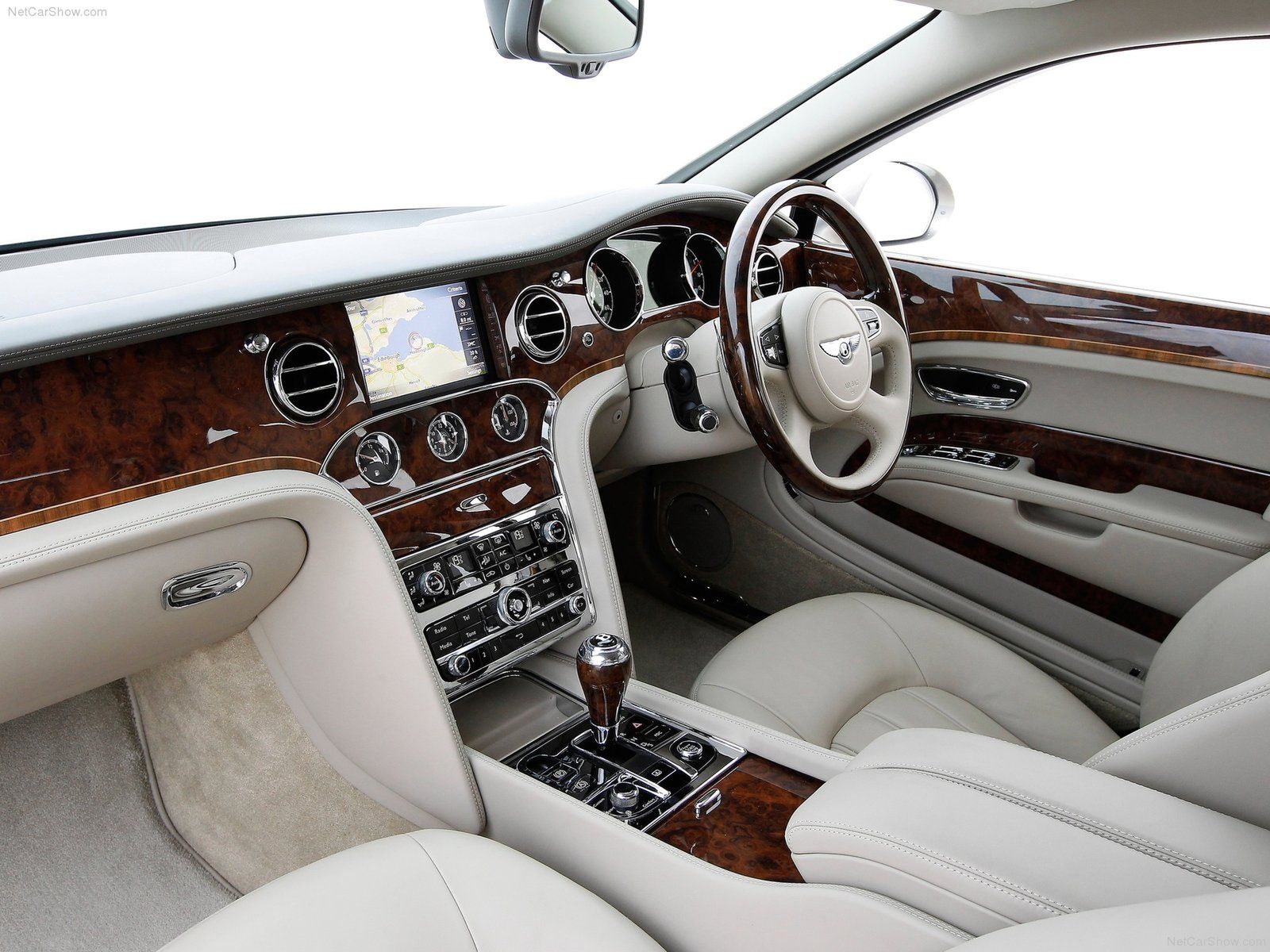 Bentley Mulsanne 4