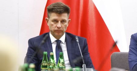 Ryszard Petru boi się, że flipperzy wyjadą za granicę. Mogę się nawet dorzucić do biletu [OPINIA]