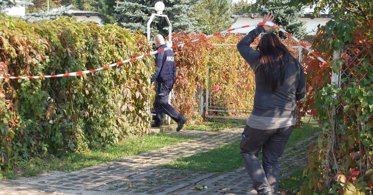 Opalenie: Zabijając ojca nie działał sam? Podwójna zbrodnia nadal czeka na wyrok. Akta sprawy liczą łącznie 40 tomów