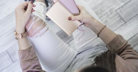 Powerbank - dobry prezent na Dzień Kobiet?