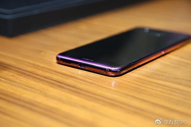 #wSkrócie: smartfon Xiaomi z aparatem 48 Mpix, specyfikacja Xperii XZ4 i zdjęcia vivo NEX 2 5