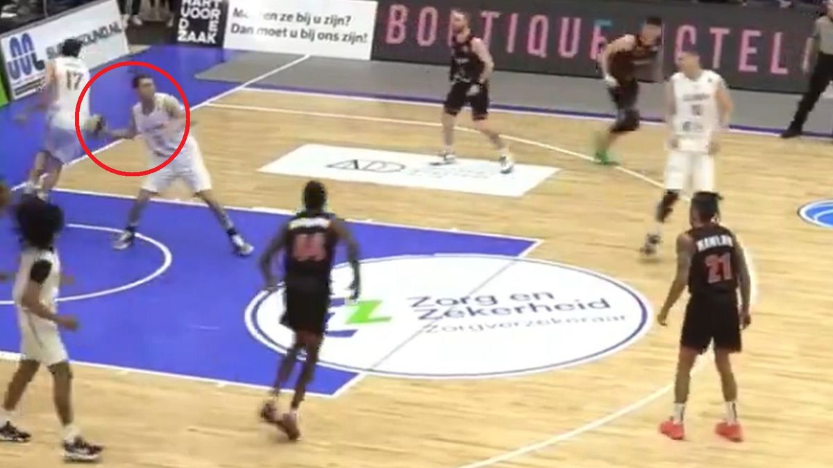 Twitter / twitter.com/FIBAEuropeCup / Na zdjęciu: mecz Leiden - Varese FIBA Europe Cup