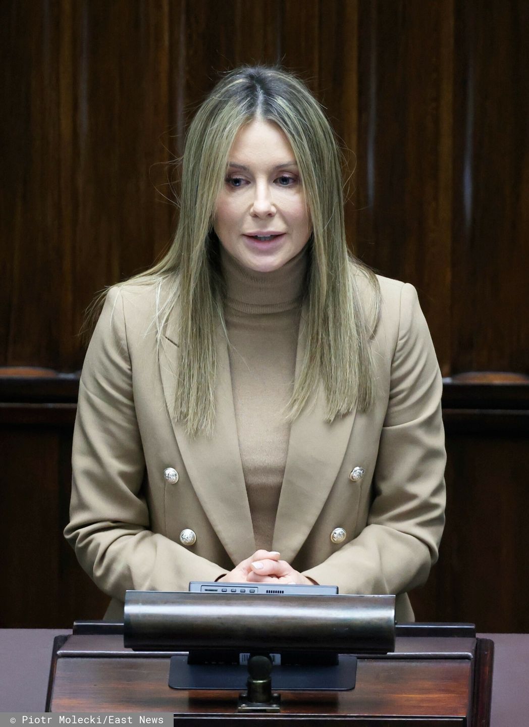 Małgorzata Rozenek znów pojawiła się w Sejmie. Padły mocne słowa