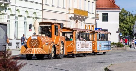 Ciuchcia Tumska wraca do Płocka. Letnia atrakcja dla mieszkańców i turystów już od 27 czerwca!
