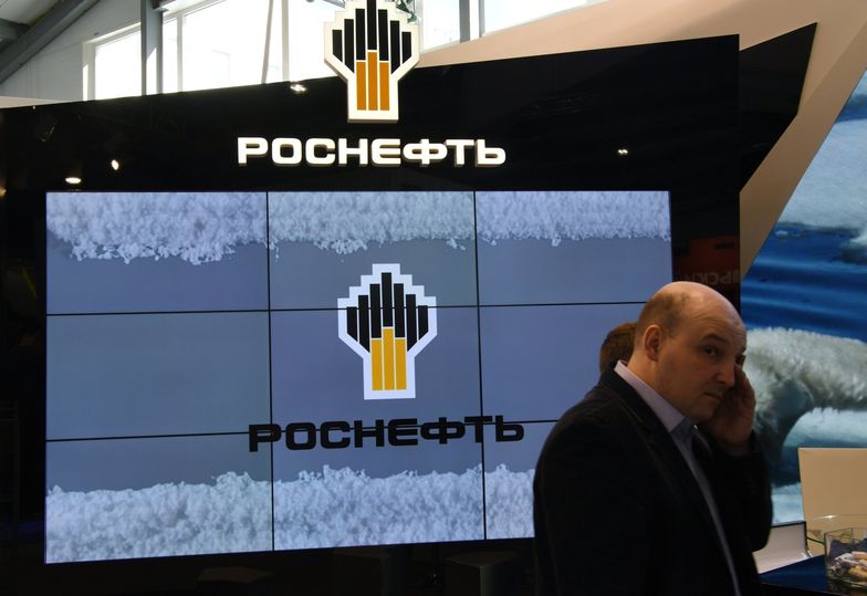 Kupno akcji Rosnieftu to sygnał o pogłębianiu więzi między Rosją a Chinami
