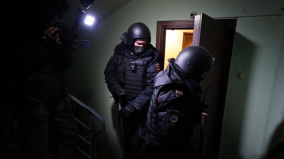 Rosja Putina vs Aleksiej Nawalny. Zabrano bliskiego opozycjoniście