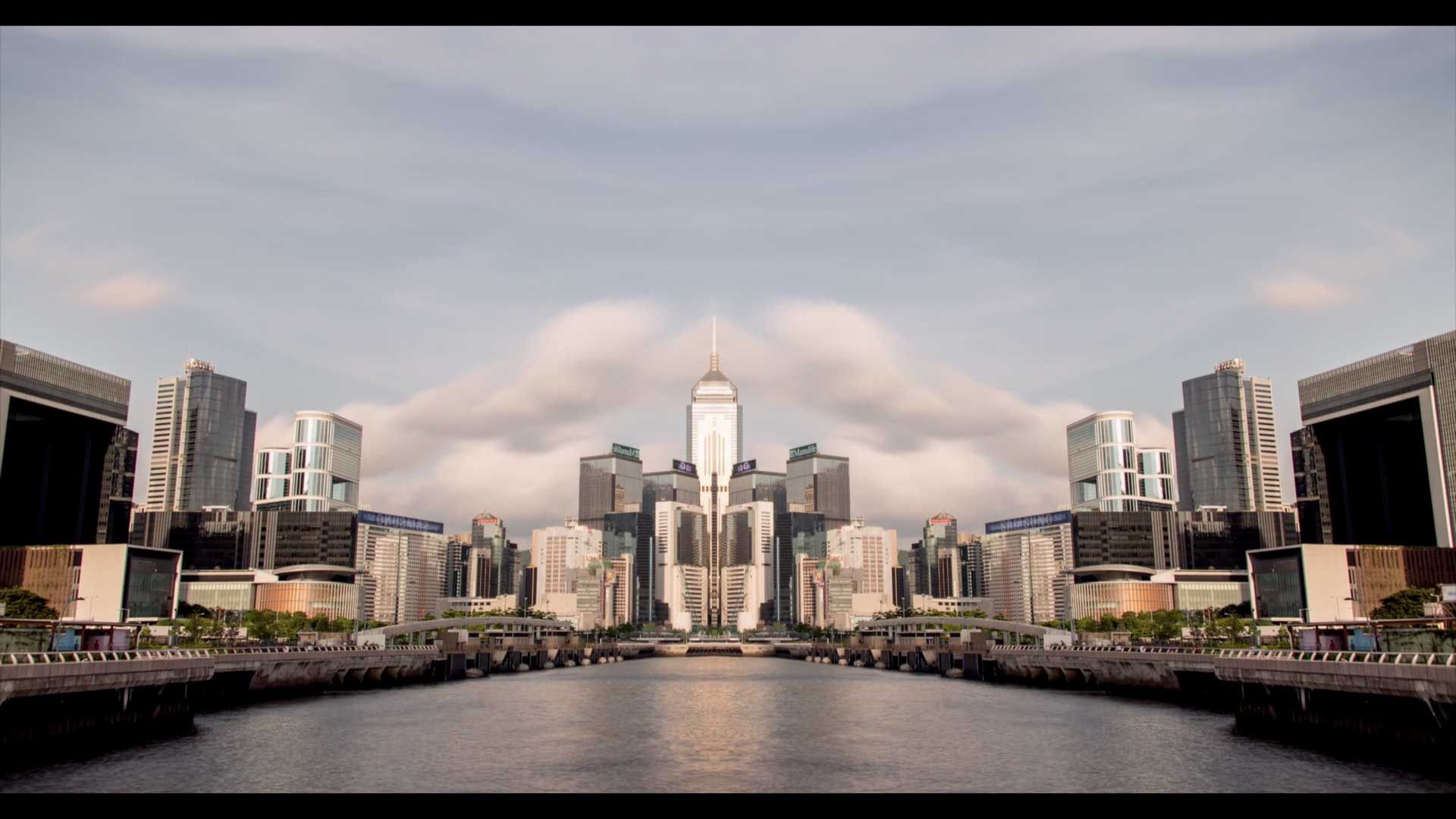 Ten lustrzany timelapse Hongkongu zawróci wam w głowach 1