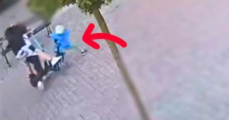 Jechali we dwoje hulajnogą. Finał mógł być tylko jeden