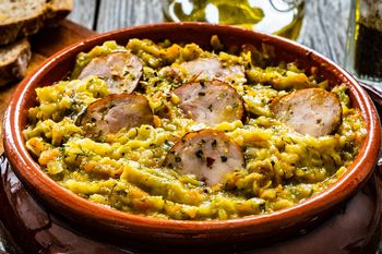 Dodaję do młodej kapusty z boczkiem. Dzięki temu jest kremowa i gęsta