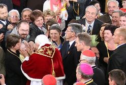 Łzy wzruszenia w Łagiewnikach - relacja reporterów WP