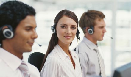 Pracownicy call center skaczą z firmy do firmy