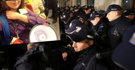 Oprowadzała turystów po Warszawie. Policja upomniała ją, że zakłóca miesięcznicę smoleńską