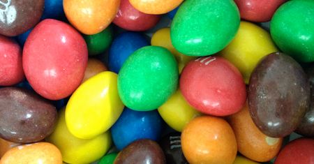 Cukierki M&M's czekoladowe z orzechami ziemnymi