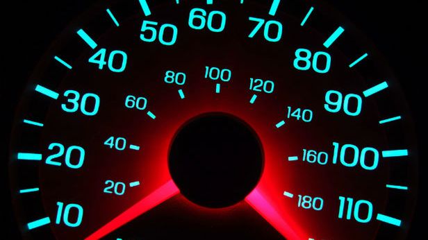 Polacy dostają łącza wolniejsze niż te, za które płacą. Ale niektórzy mają gorzej... 1