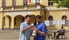 Tomasz Kammel odpytywany przez Wielkopolan w kampanii piwa Lech Pils