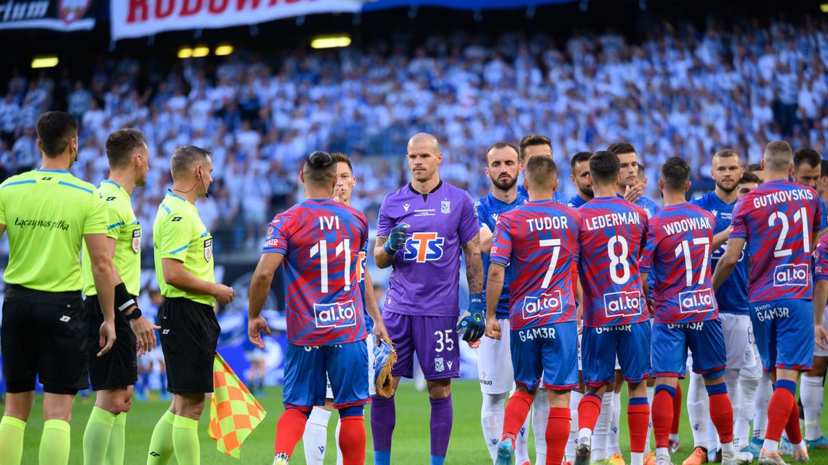 PAP / Jakub Kaczmarczyk / Na zdjęciu: piłkarze Lecha Poznań i Rakowa Częstochowa