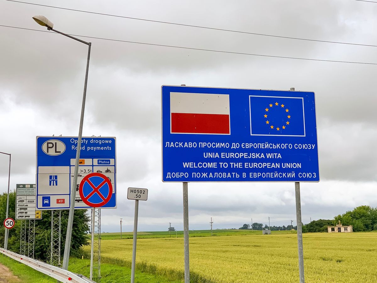 Więcej Rosjan wyjeżdża z Polski, niż do niej przyjeżdża