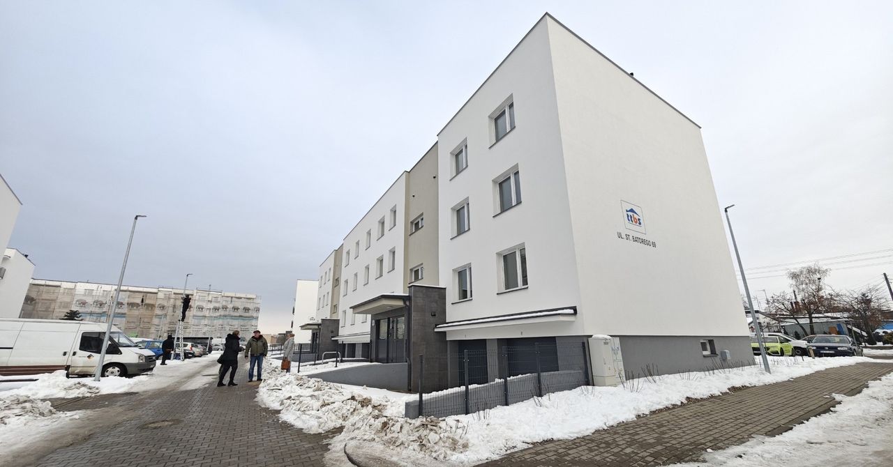 Toruń: Kolejne zasiedlone bloki na nowym osiedlu