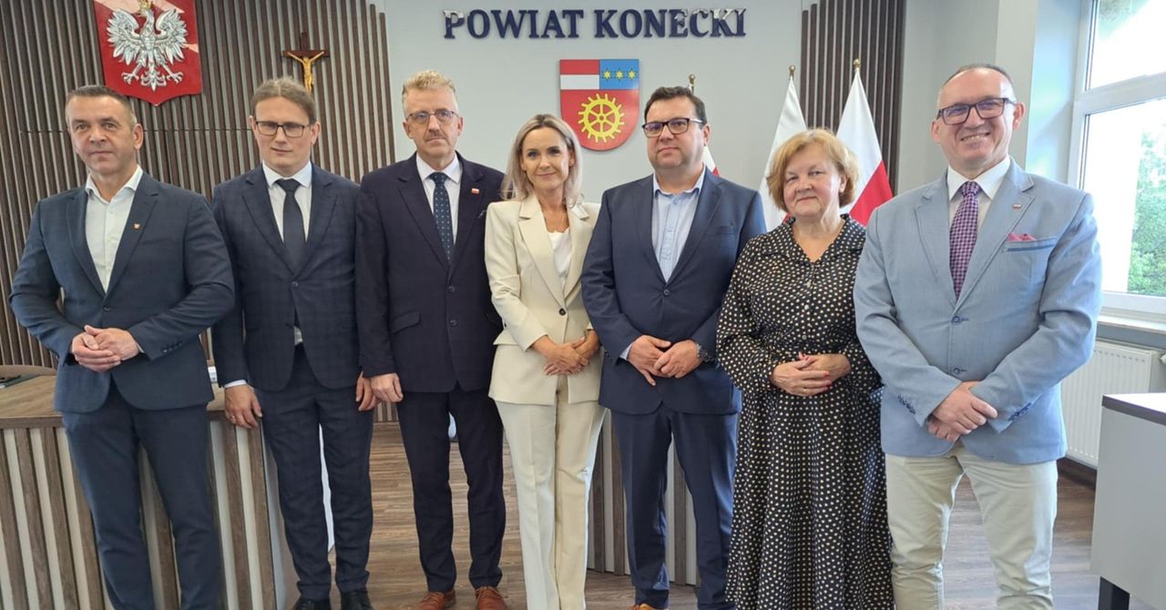 Stąporków: Toksyczne odpady mają zniknąć. Umowa z firmą podpisana