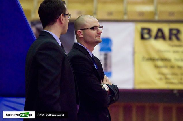 Arkadiusz Papka pozostanie na stanowisku pierwszego trenera?