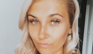 Tiktokerka @wolsiaky jest stomiczką. Tłumaczy, dlaczego opowiada o swojej chorobie