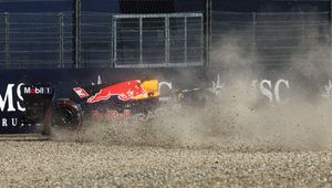 "Dziwny" wypadek Verstappena w F1. Oto co się stało