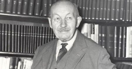Józef Kostrzewski. Ojciec polskiej archeologii i odkrywca Biskupina