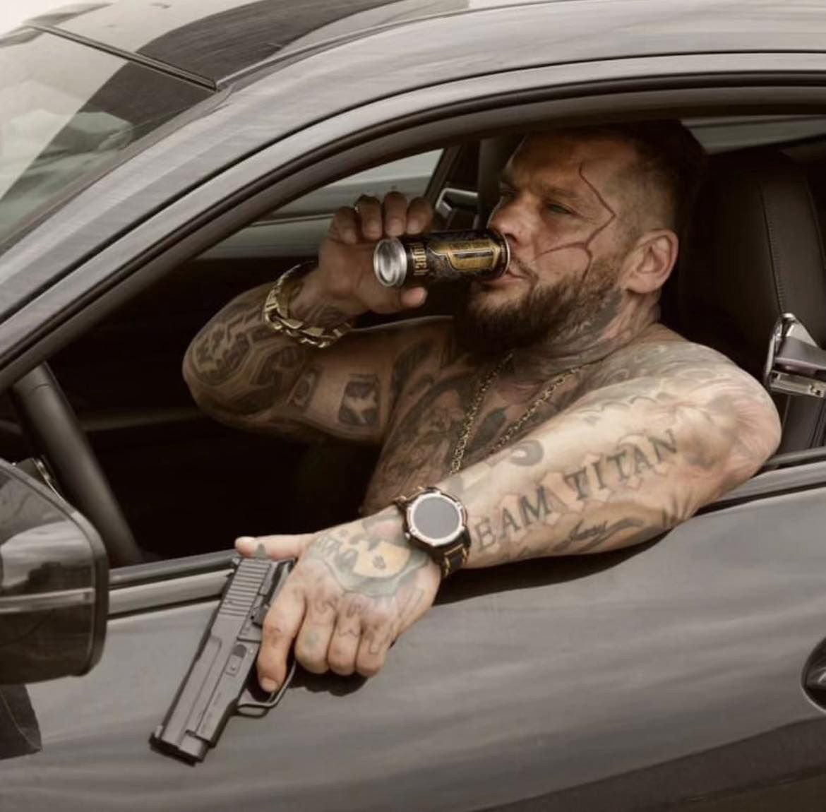 Popek trafił do szpitala psychiatrycznego