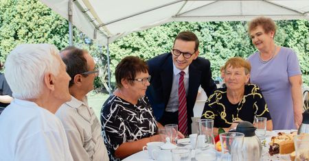 Rząd odkrył karty. Seniorzy mogą nie być zadowoleni. Chodzi o "czternastkę"