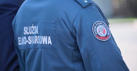 Jest praca w lubelskiej Służbie Celno-Skarbowej. Na chętnych czeka 10 etatów. Zarobki na start 4 700 zł