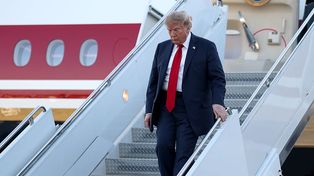 Miał obniżyć koszty życia. Poparcie dla Trumpa leci na łeb na szyję
