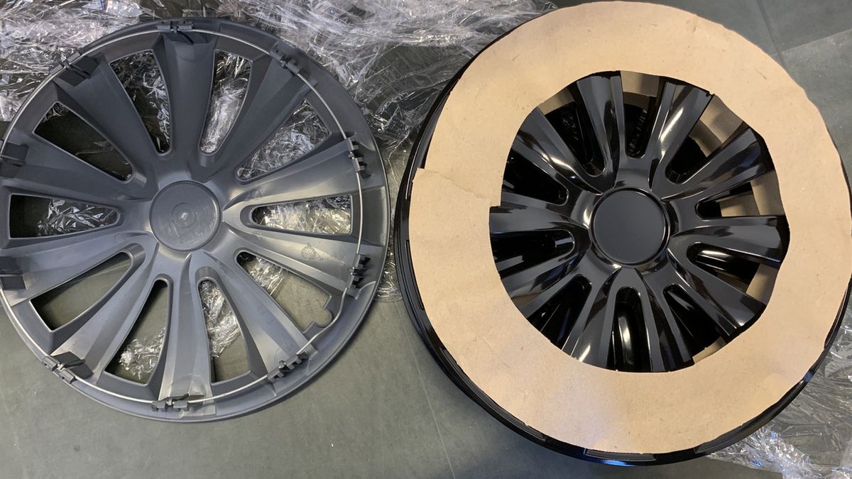 Podrobione kołpaki były sprzedawane w internecie