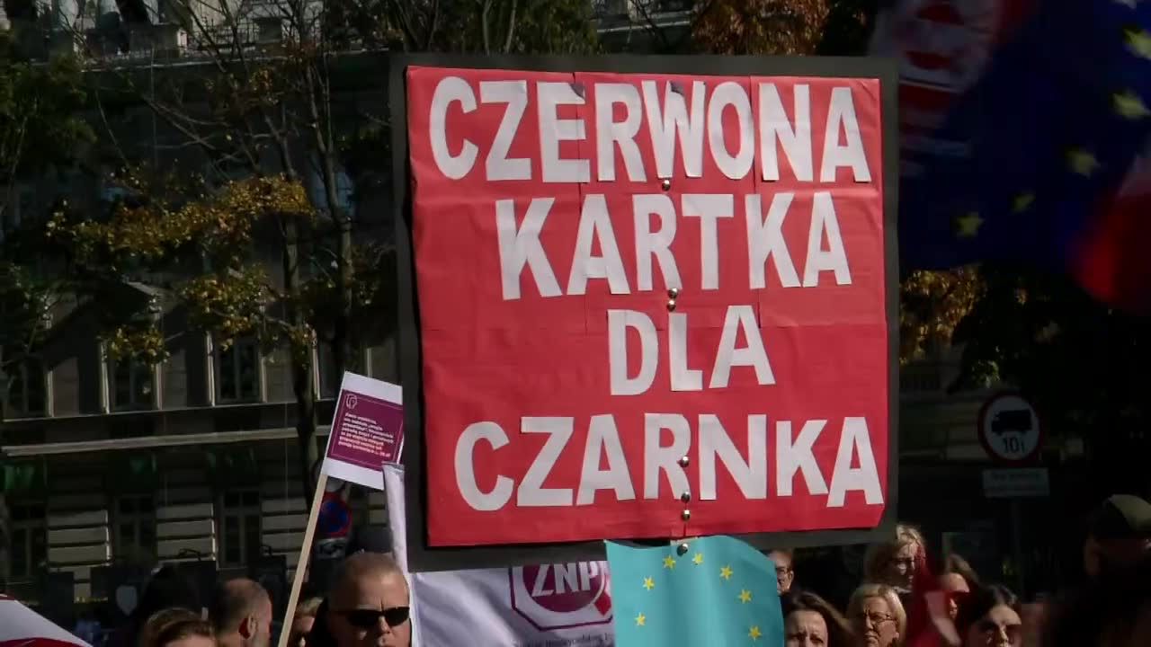 Nauczyciele rozbiją namioty w Warszawie. “Minister Czarnek będzie miał blisko”