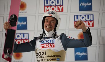 Fenomenalne skoki narciarskie. Piotr Żyła zdeklasował rywali