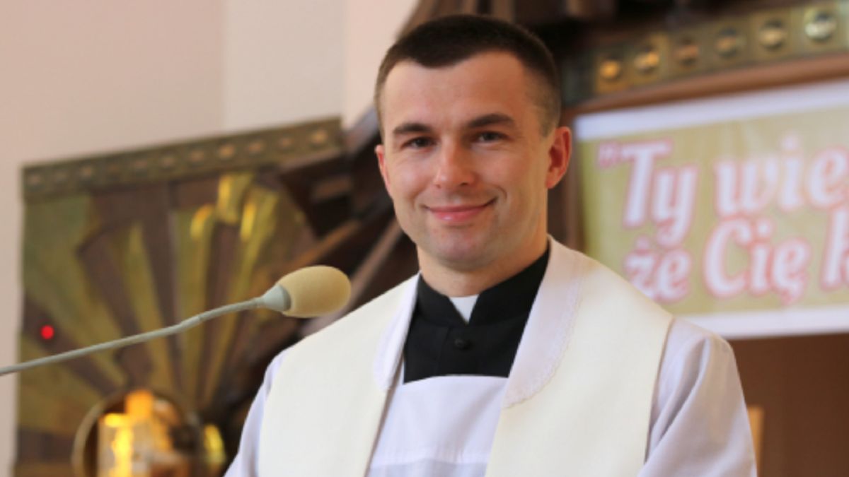 Ksiądz Sebastian Picur odpowiada. "Czy idąc do kościoła, potrzebna jest kasa?". 